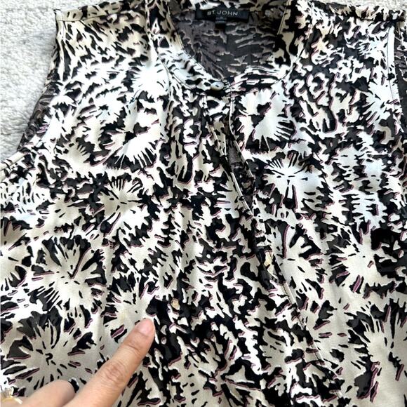 St. John Floral Burnout Silk Blend Blouse Size Size M - Picture 9 of 11